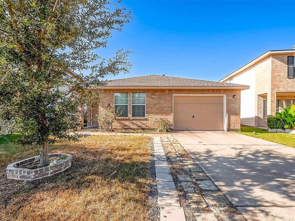 1st image of 20343 Pioneer Ridge Dr