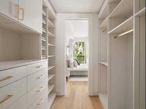 304 West 137th Street image 12 of 25