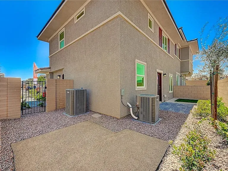 915 Cadence View Way #915 — Photo 36