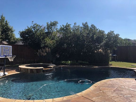 2nd image of 6100 Valleywood Dr