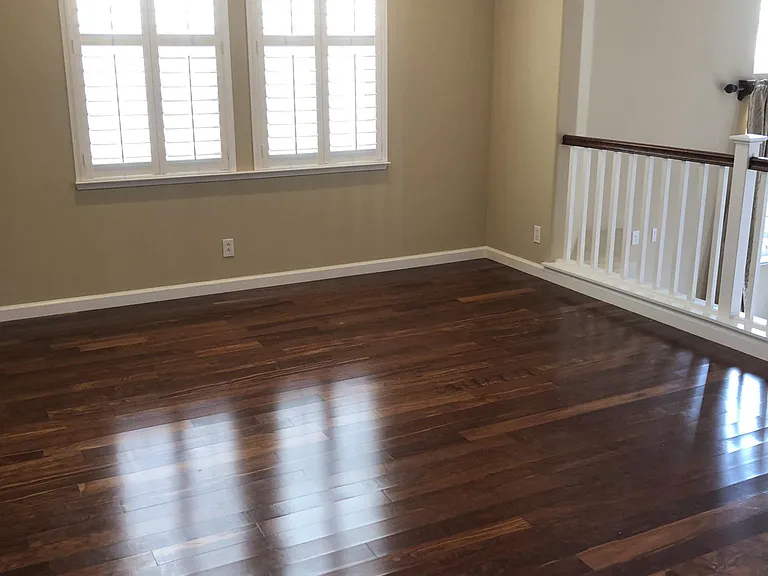 882 Foxworthy Ave — Photo 2