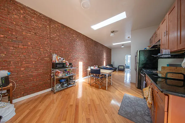 Rented by Corcoran | media 1