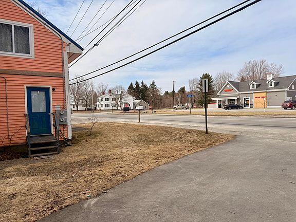 3rd image of 173 Main Street