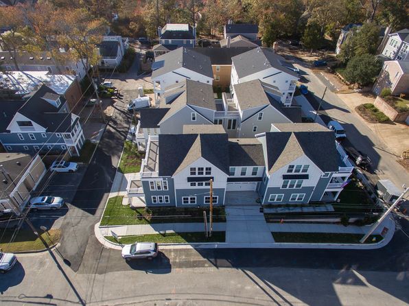 virginia-beach-virginia-402647318 picture