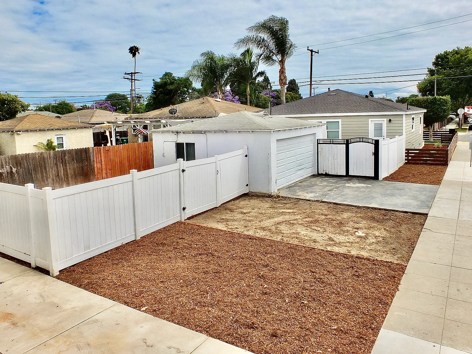 3 bed, 1259 sqft, $3,800 — Photo 4