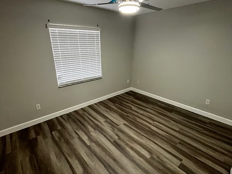 741 Palm Hammock Cir — Photo 9