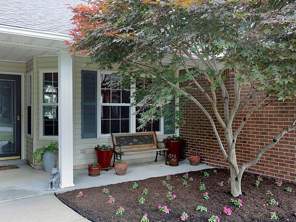 2nd image of 293 Valley Brook Dr