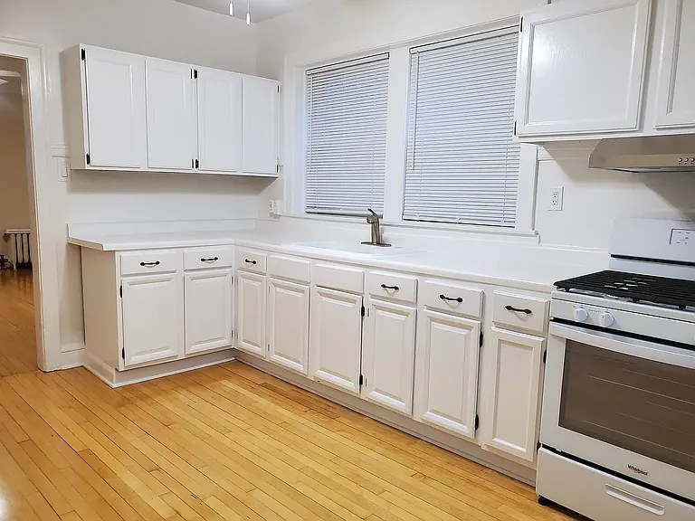 2305 W Arthur Ave #2 — Photo 6