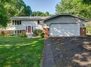 949 122nd Ln NW, Coon Rapids, MN 55448