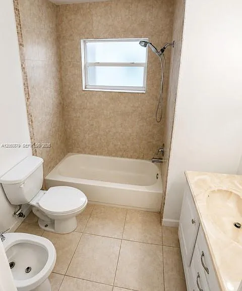 5373 W 24th Ct #5373 — Photo 5