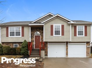 601 Hibiscus Dr, Belton, MO 64012