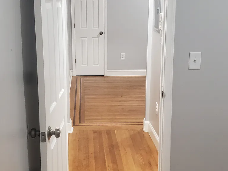 715 Ave C — Photo 4