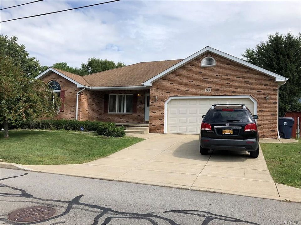 1st image of 83 Burke Dr