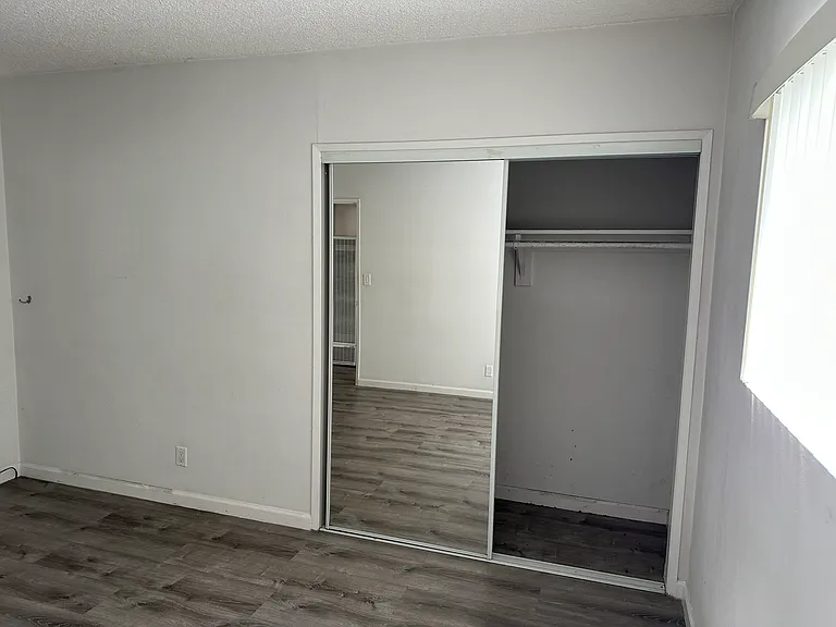 1234 S Saltair Ave #2 — Photo 8