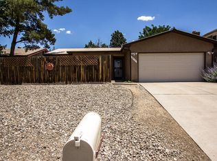 2416 Kirby St NE, Albuquerque, NM 87112