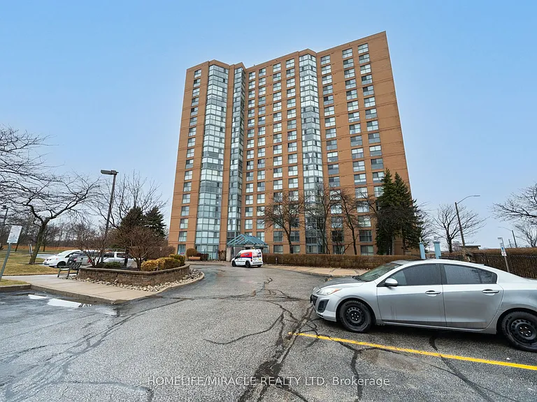 90 Dale Ave #201 — Photo 2