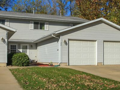 1460 Daleview Dr UNIT 11, Marion, IA, 52302