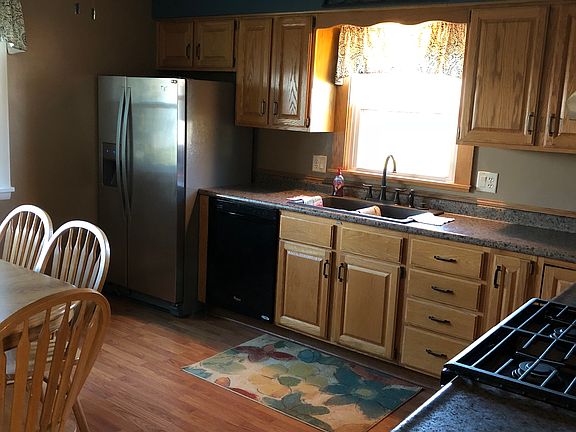 2nd image of 583 W Old Orchard Dr #4