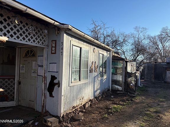 3rd image of 347 Short Ave