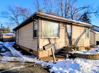 1514 Burry St, Joliet, IL 60435