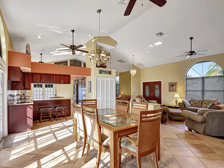 dining room/living room, open floor plan