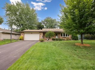 91 19th Ave SW, New Brighton, MN 55112