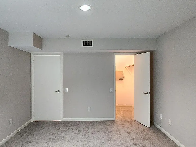 1860 White Oak Dr #217 — Photo 15