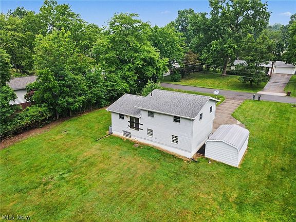 5th image of 2704 Lyman Dr