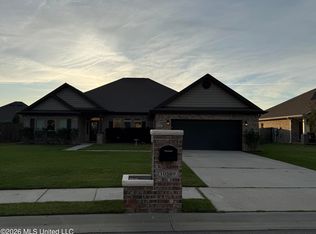 10589 Harvest Dr, Gulfport, MS 39503
