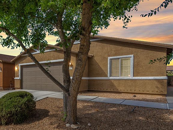 2nd image of 5105 E Kittentails Dr