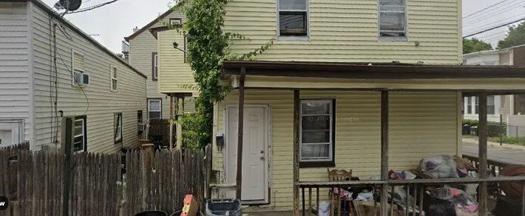 2 bed, 1468 sqft, $2,199 — Photo 1