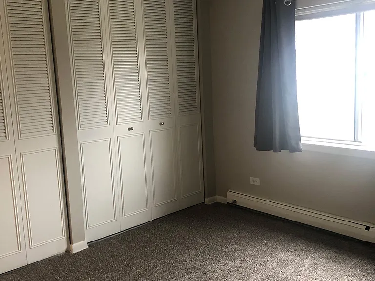 205 W Miner St #106 — Photo 9
