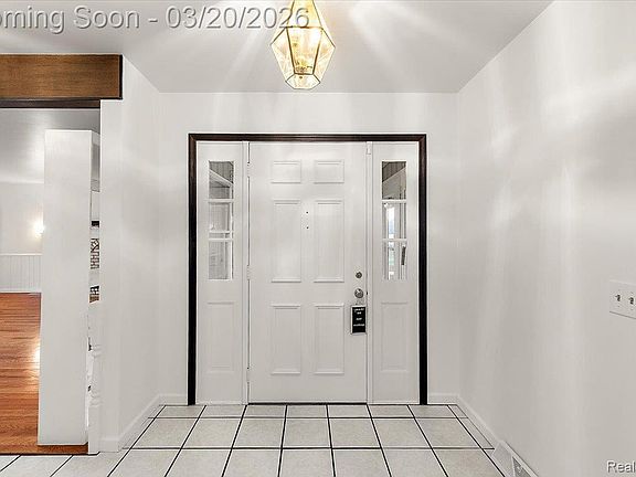 5th image of 9627 M 52