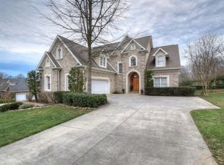 402 Magnolia Ridge Dr, Jonesborough, TN 37659