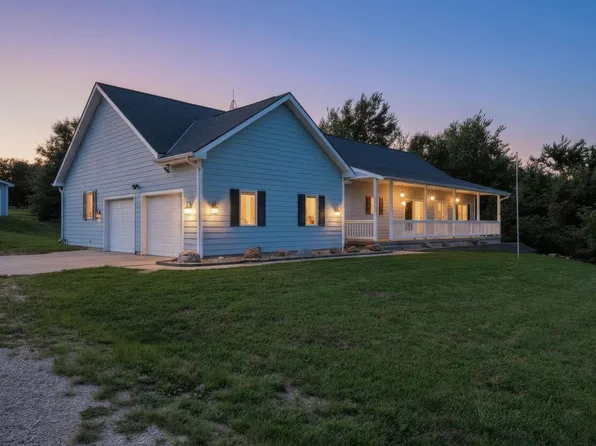 12211 SW 57th St, Topeka, KS 66610