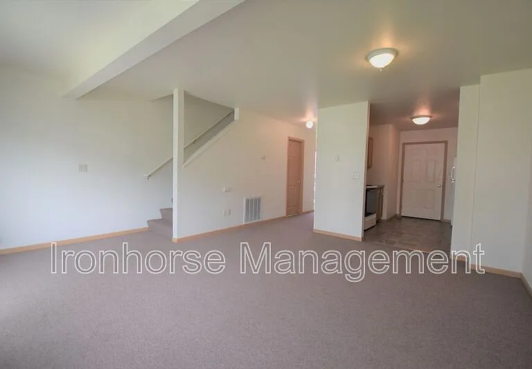 2460 Wheeler Dr #A — Photo 4