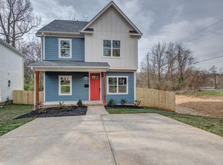 702 Norwood Dr, Charlotte, NC 28208