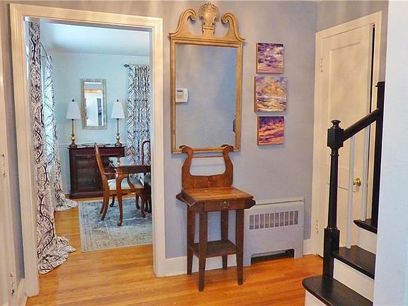 2nd image of 4511 Augusta Ave