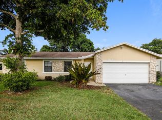 3010 NW 53rd Ter, Pompano Beach, FL 33063