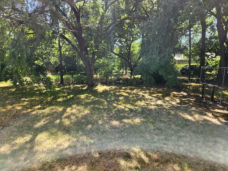 813 M St NW — Photo 11