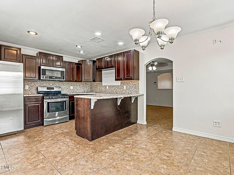 6340 Modesta St — Photo 34