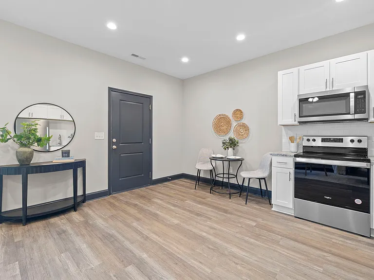 591 Fairfield St — Photo 4