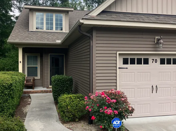 70 Cypress Cir, Southern Pines, NC 28387