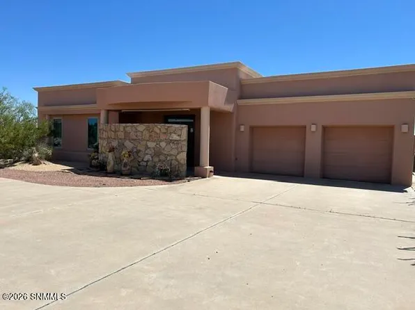 5635 Spanish Pointe Rd, Las Cruces, NM 88007