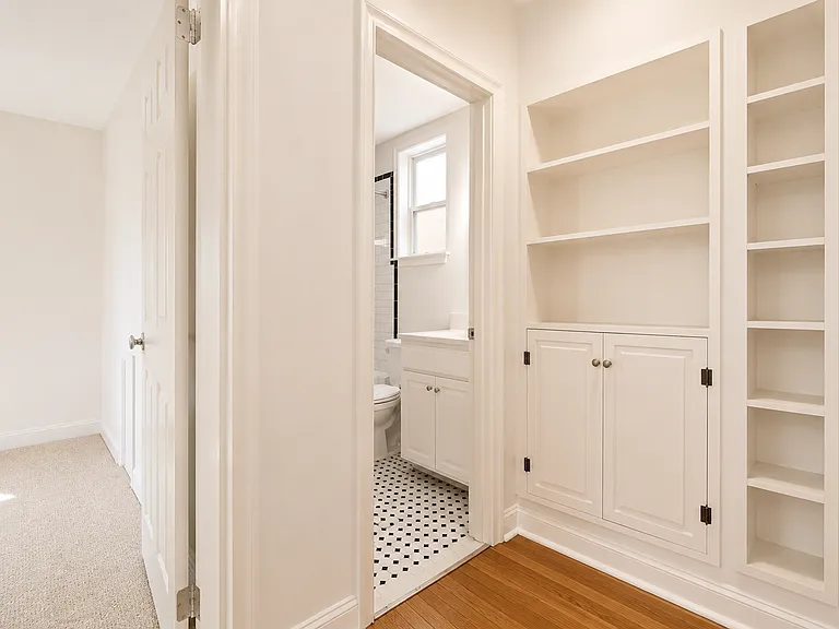 3937 S St SE #108 — Photo 4