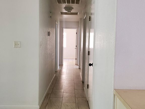 5th image of 1166 Sherry Ct