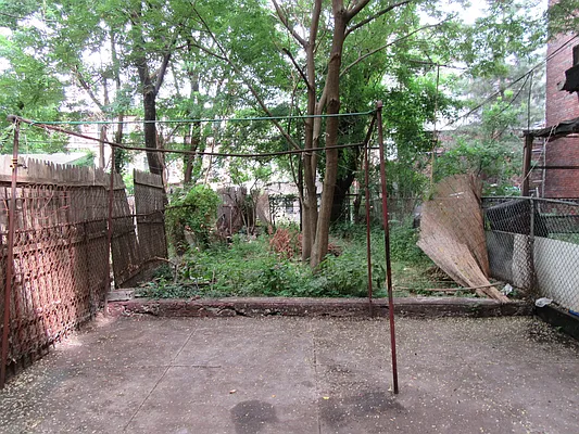 Rented by GFI Realty Services LLC | media 3