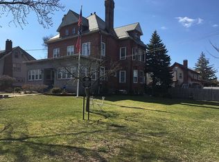 611 Barron Ave, Woodbridge, NJ 07095