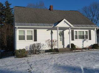 3 Claridge Ct, New Hartford, NY 13413