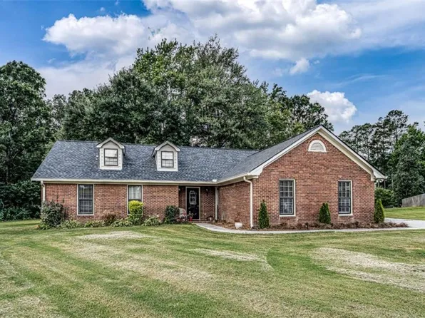 45 Ashley Oaks Trl NW, Rome, GA 30165